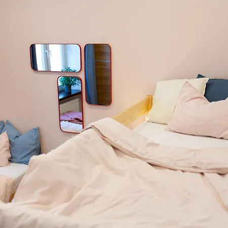 Lägenhet Evergreen - Design & Spacious Old Town With Ac, 1,5 Bath, Family-friendly Bratislava