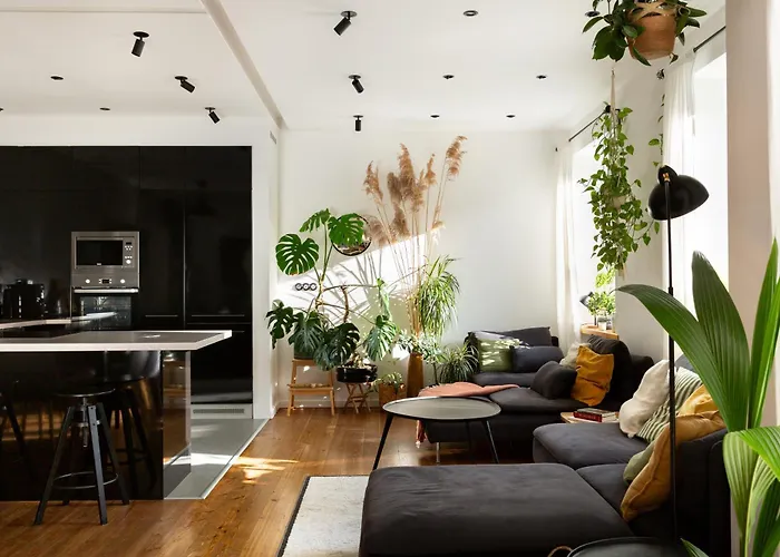 Evergreen - Design & Spacious Old Town With Ac, 1,5 Bath, Family-friendly *