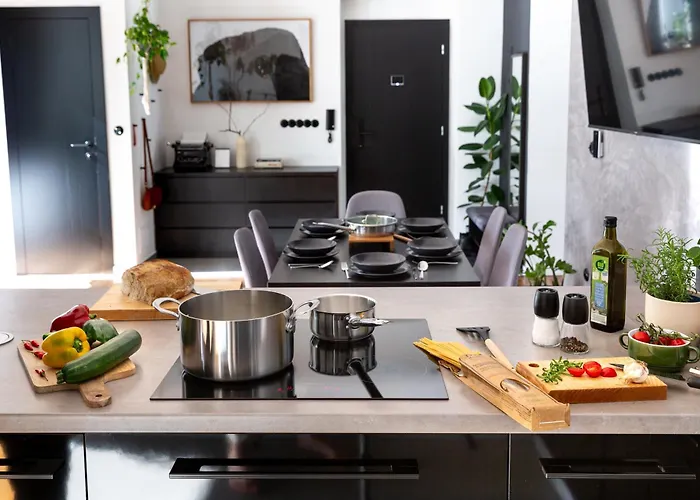 Evergreen - Design & Spacious Old Town With Ac, 1,5 Bath, Family-friendly *