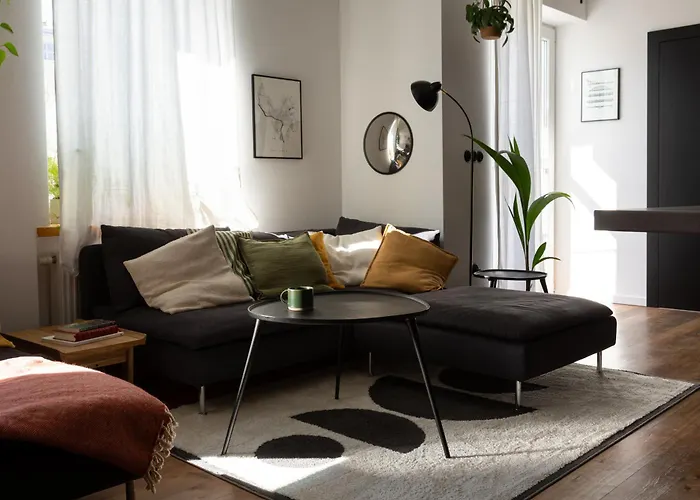 Apartman Evergreen - Design & Spacious Old Town With Ac, 1,5 Bath, Family-friendly *