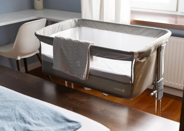 Evergreen - Design & Spacious Old Town With Ac, 1,5 Bath, Family-friendly Bratislava