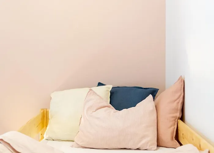 Evergreen - Design & Spacious Old Town With Ac, 1,5 Bath, Family-friendly * Bratislava