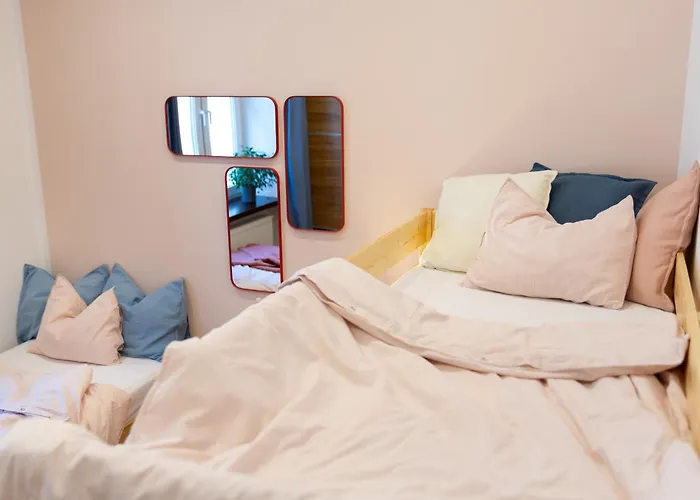 Apartmán Evergreen - Design & Spacious Old Town With Ac, 1,5 Bath, Family-friendly Bratislava