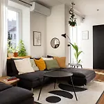 Evergreen - Design & Spacious Old Town With Ac, 1,5 Bath, Family-friendly * ブラチスラヴァ