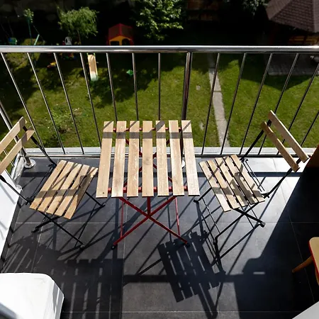Evergreen - Design & Spacious Old Town With Ac, 1,5 Bath, Family-friendly アパート ブラチスラヴァ